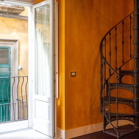Via Carlo De Cesare 15 Appartement Napels Buitenkant foto
