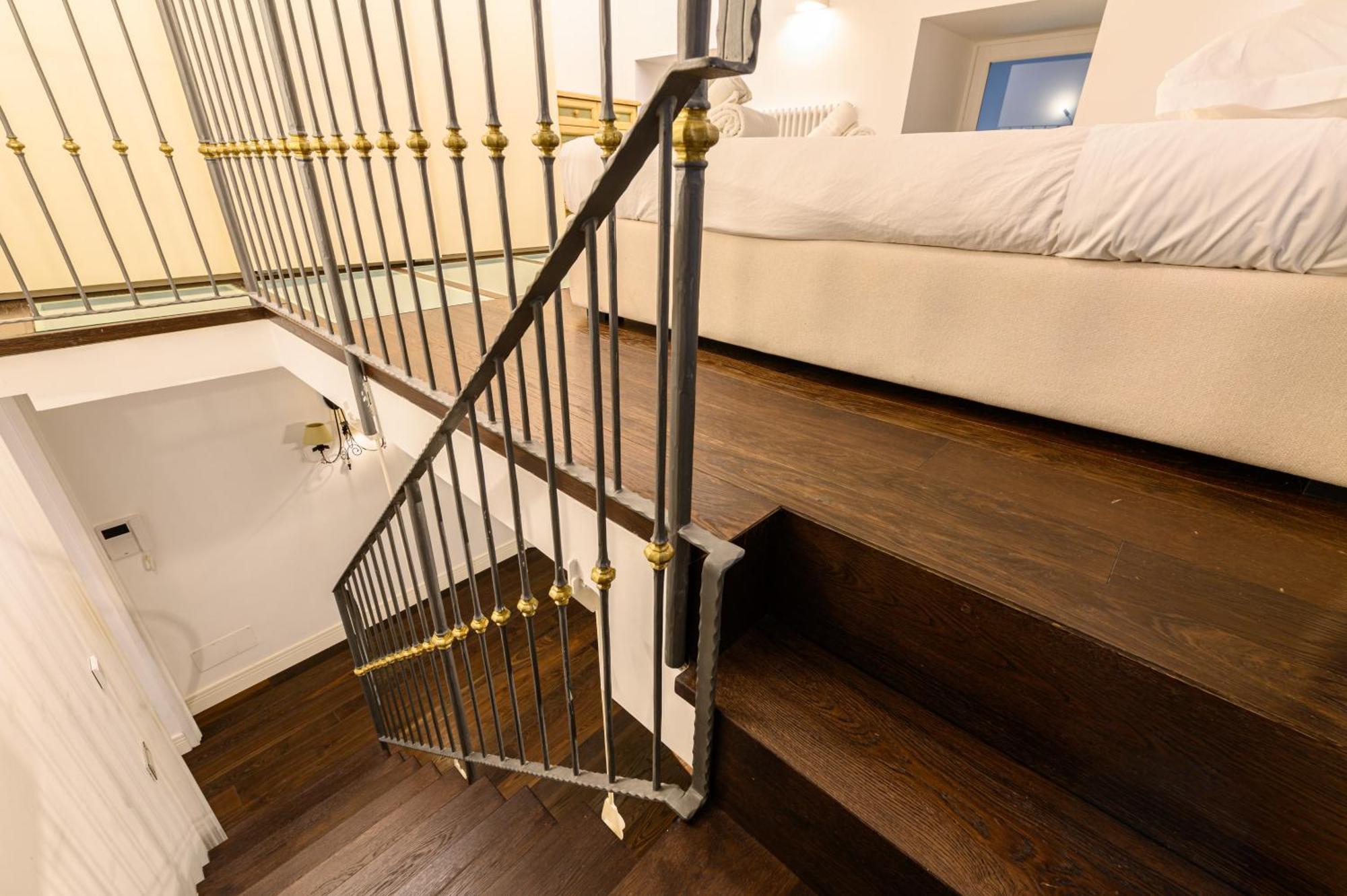 Via Carlo De Cesare 15 Appartement Napels Buitenkant foto