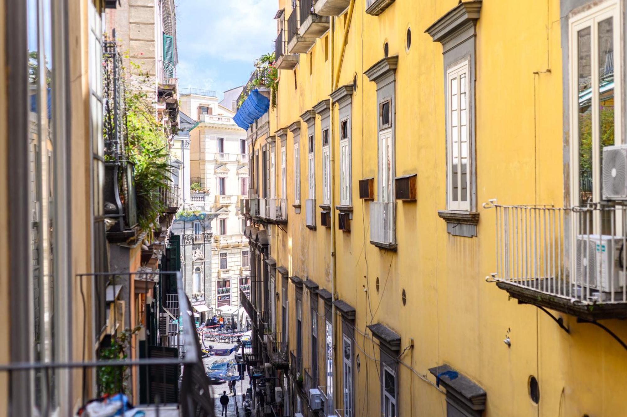 Via Carlo De Cesare 15 Appartement Napels Buitenkant foto